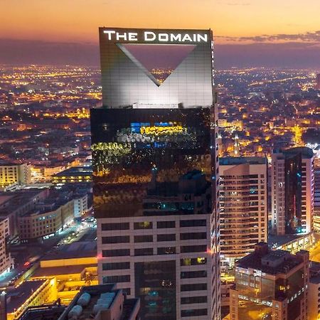 The Domain Bahrain Hotel And Spa - Adults Friendly 16 Years Plus Manáma Exteriér fotografie The Kingdom Centre, the tallest building in the Middle East